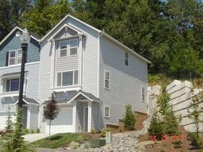 Building Photo - 2226 NE 141st Way