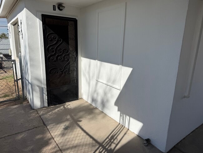 Building Photo - 7772 Ranchland Dr