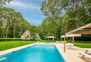 Building Photo - 147 Wainscott Harbor Rd