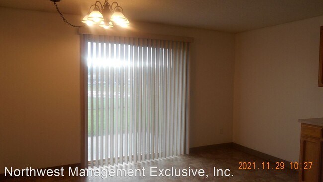Building Photo - 3 br, 2 bath House - 4202 Addy Loop