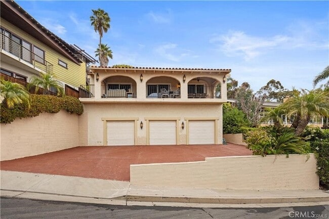 Building Photo - 605 Calle Del Cerrito