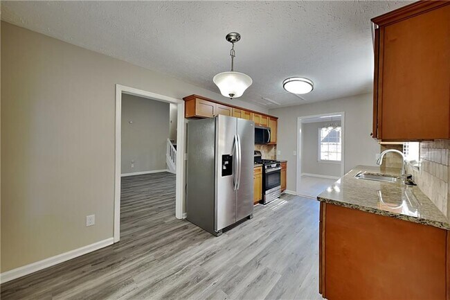 Foto del edificio - 3094 Calumet Cir NW