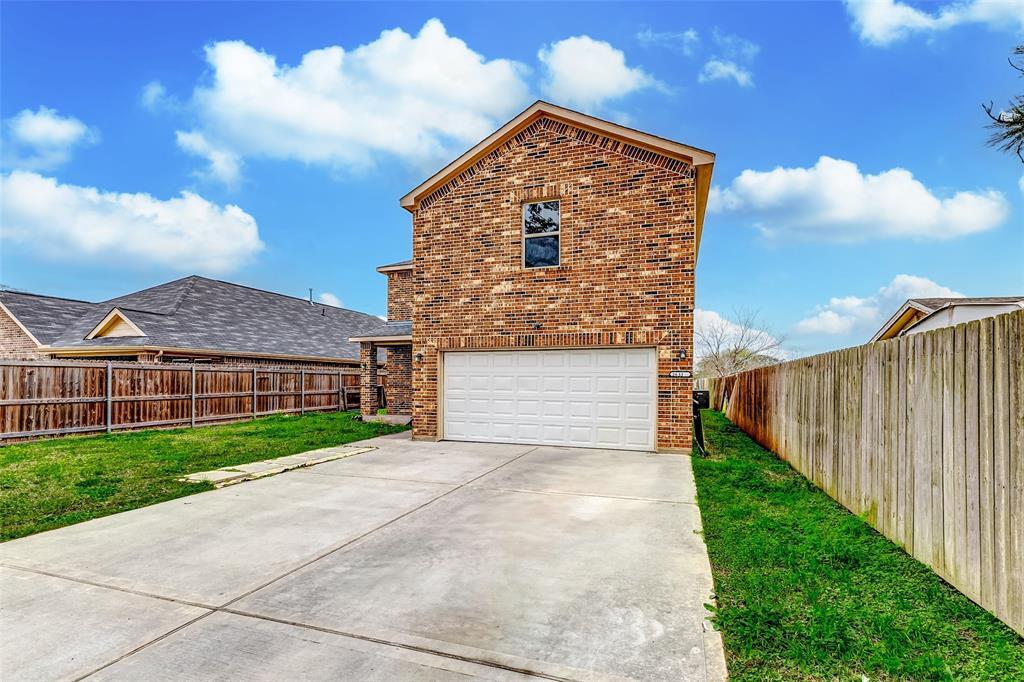 Foto principal - 2633 Front St