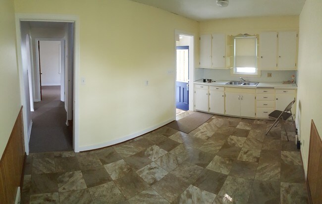 Building Photo - 98 Wilda Ave
