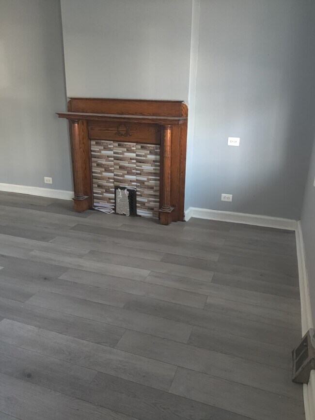 Foto del edificio - 728 E Ontario St