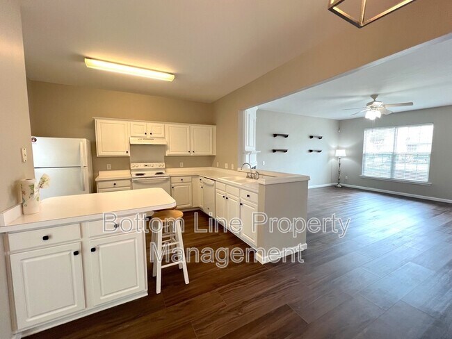 Foto del edificio - 3279 Mannington Dr