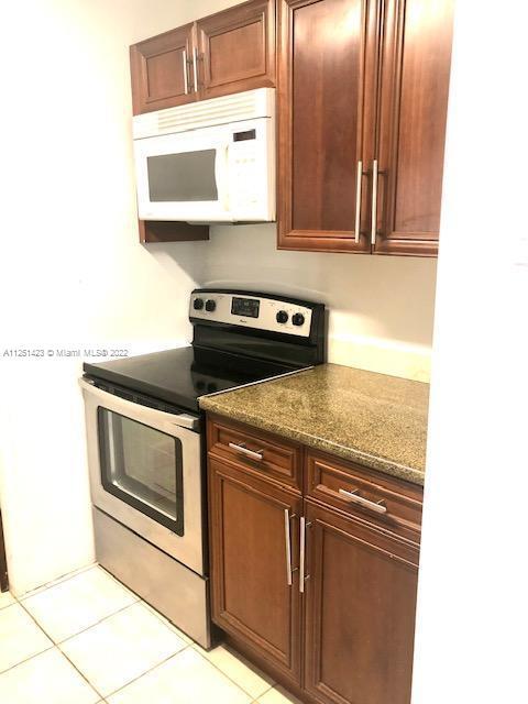 Foto del edificio - 8768 SW 3rd St