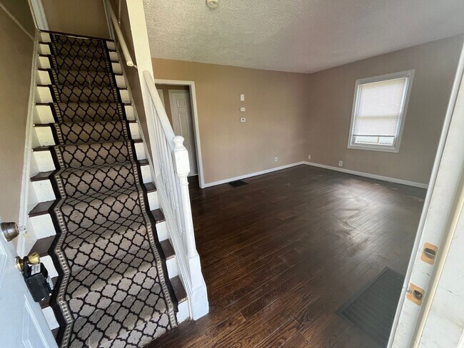 Foto del edificio - 1948 Malcolm 4BR/1BA (Dayton)