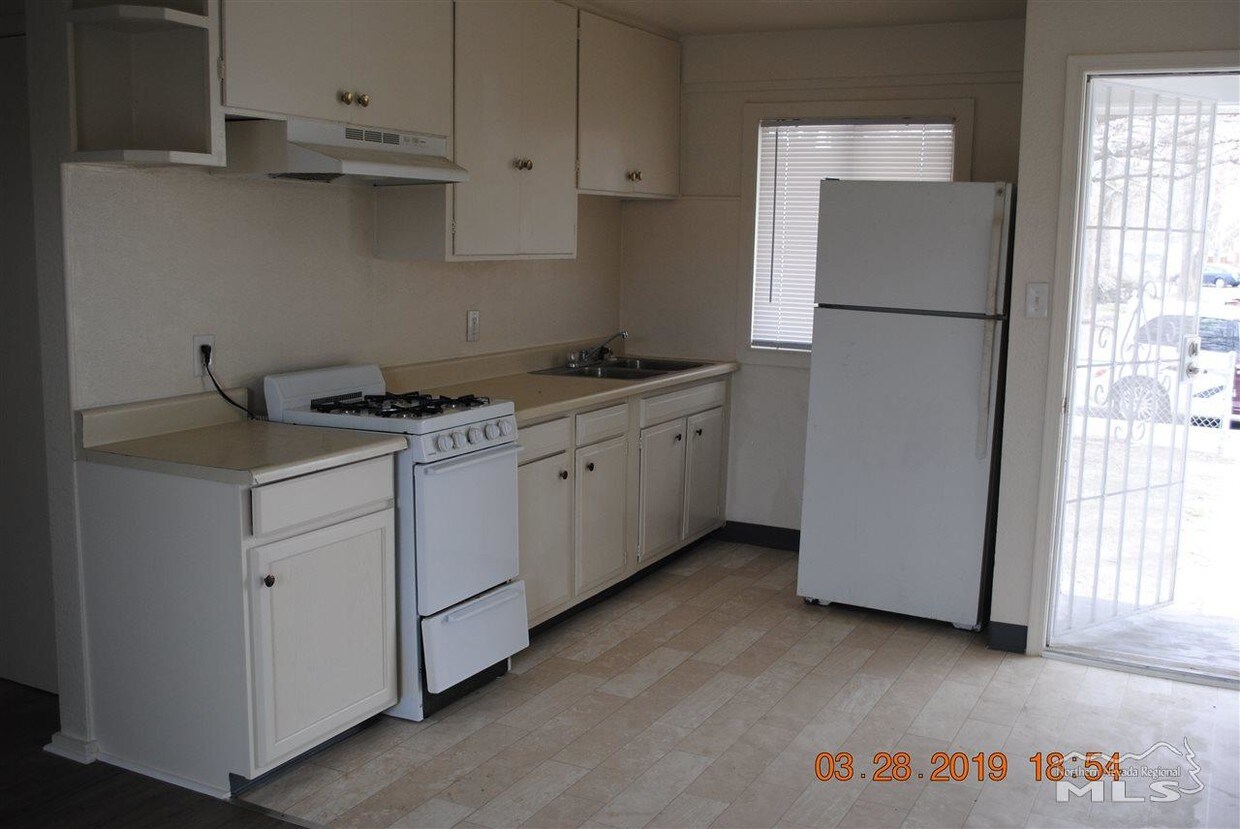 Foto principal - 665 Franklin Ave