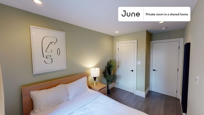 Building Photo - Room in Shared 3 bed/1 bath home