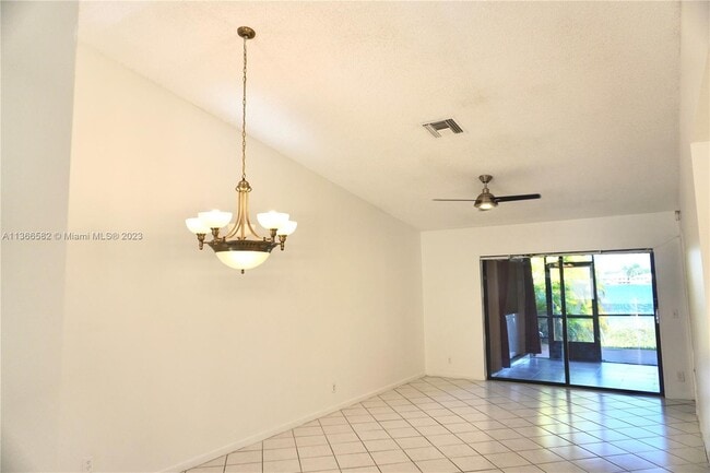Building Photo - 5600 N Park Rd