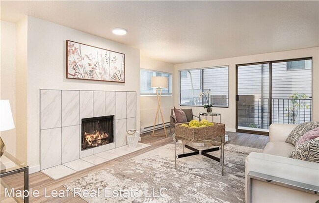 Foto del edificio - 2 br, 2 bath House - 1001 W Howe St, Apt A2