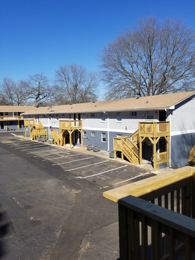 Building Photo - Heritage Square Apartments