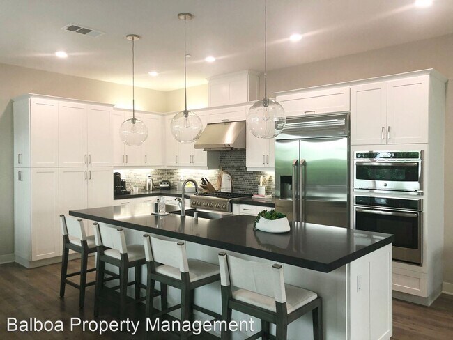Building Photo - 3 br, 2.5 bath House - 127 Stellar