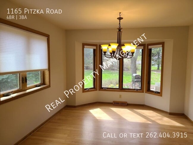 Building Photo - 1165 Pitzka Rd