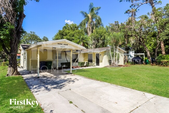 Building Photo - 9303 N Edison Ave