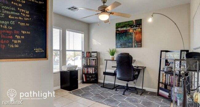 Building Photo - 3 br, 2 bath House - 605 Backbone Mountain...