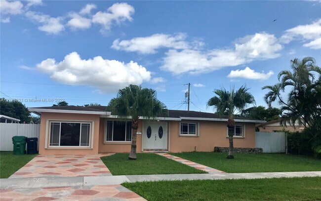 Building Photo - 6061 SW 110th Ave