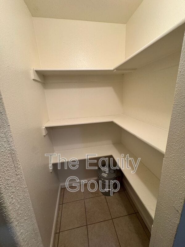 Building Photo - 32606 Rd 124