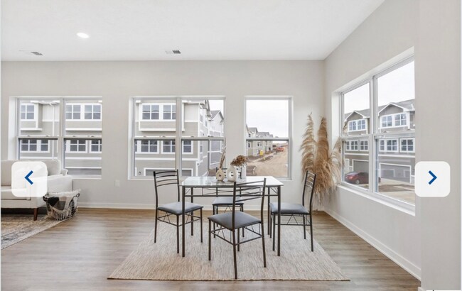 Foto del edificio - 20861 T Plz