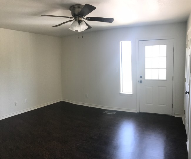 Bedroom 1 - 826 Parkview