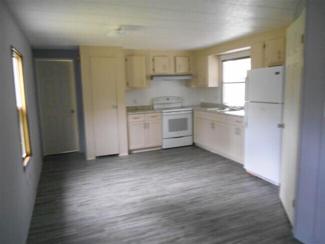 Foto del edificio - 3815 Shannon Ln