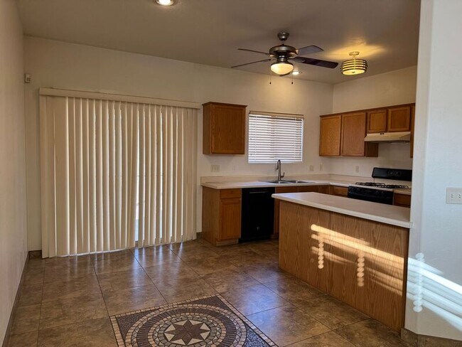 Foto del edificio - 1892 W Alder Grove Dr