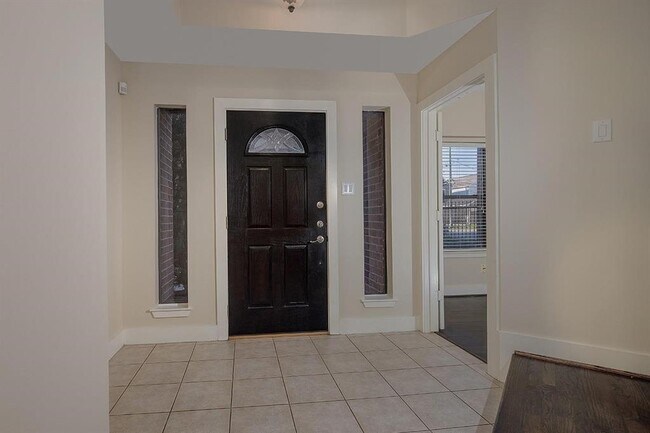 Foto del edificio - 914 W 25th St