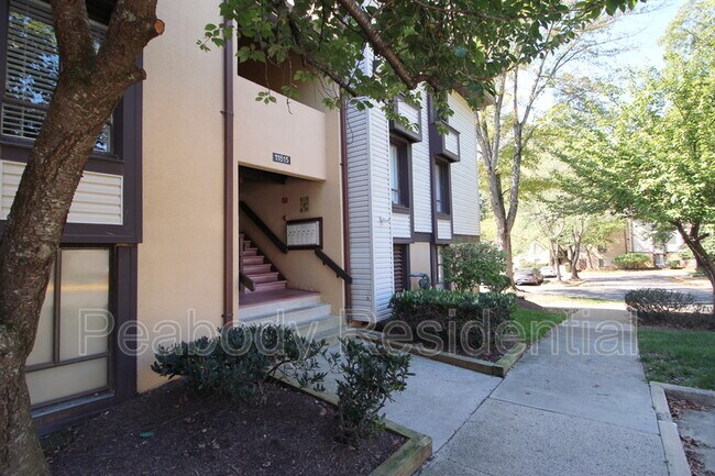 Photo - 11615 Stoneview Square Apartment