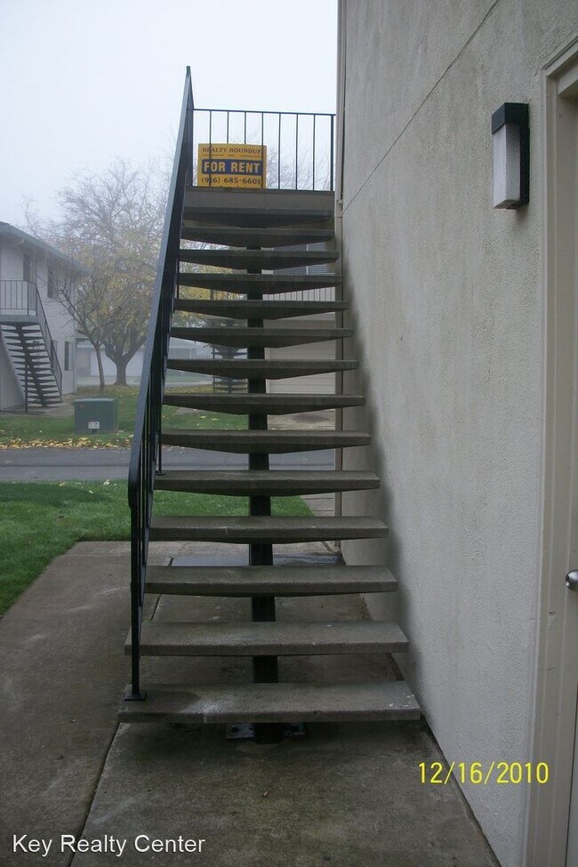 Building Photo - 1 br, 1 bath House - 9504 Emerald Park Dri...