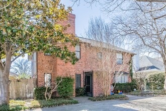 Building Photo - 4629 Washburn Ave