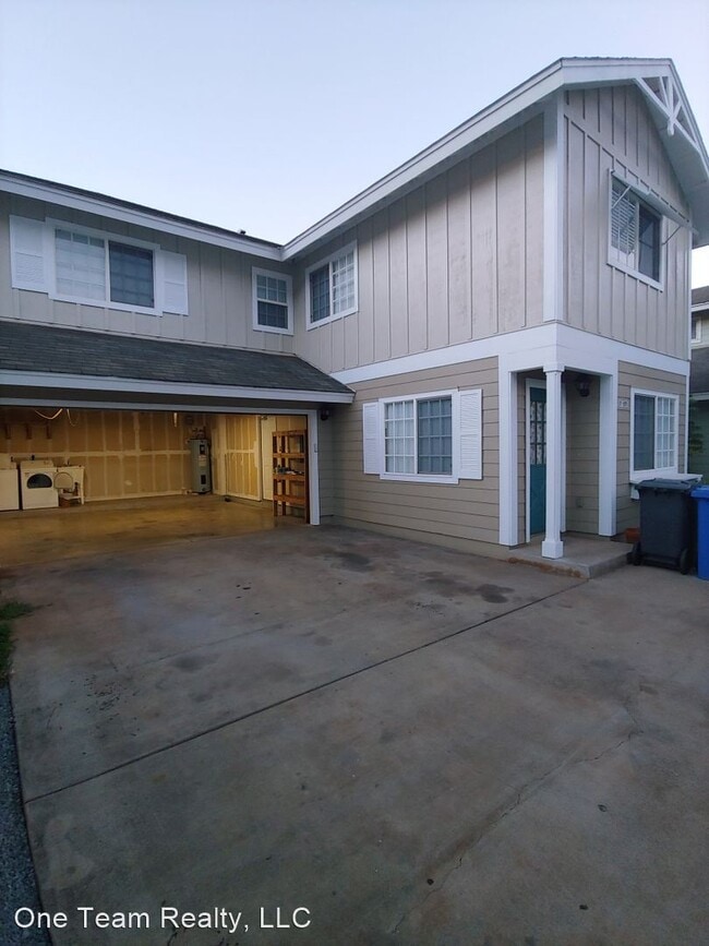 Building Photo - 3 br, 2 bath House - 87-1070 Huamoa St