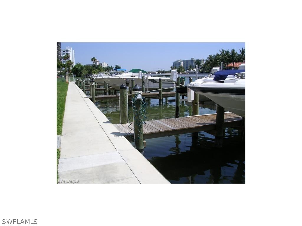 Foto principal - 10682 Gulf Shore Dr