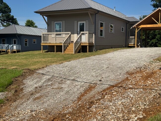 Building Photo - 46 County Road 115