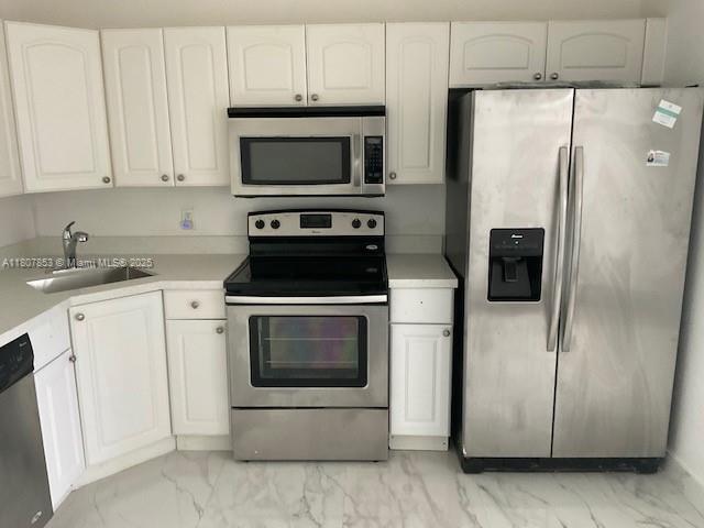 Foto del edificio - 2709 NW 54th St