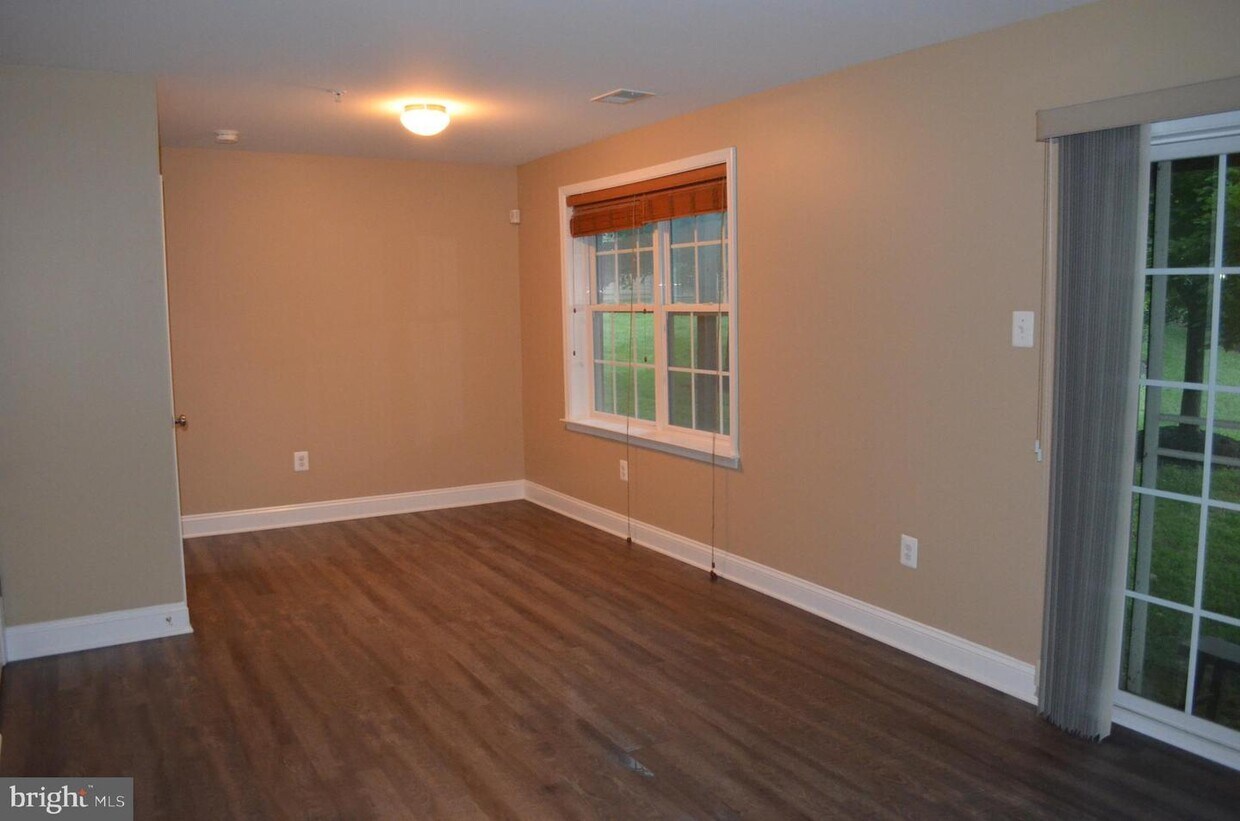 9809 Sweet Maple Ln, Laurel, MD 20723 Townhome Rentals in Laurel MD