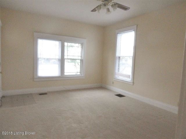 Building Photo - 3903 Kennison Ave
