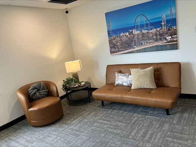 Foto del edificio - 419 E Market St