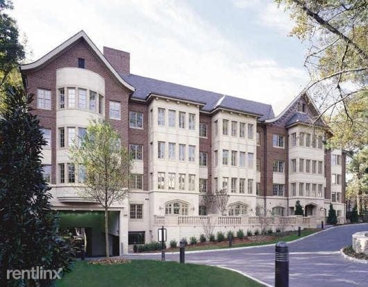 Primary Photo - 1717 N Decatur Rd NE