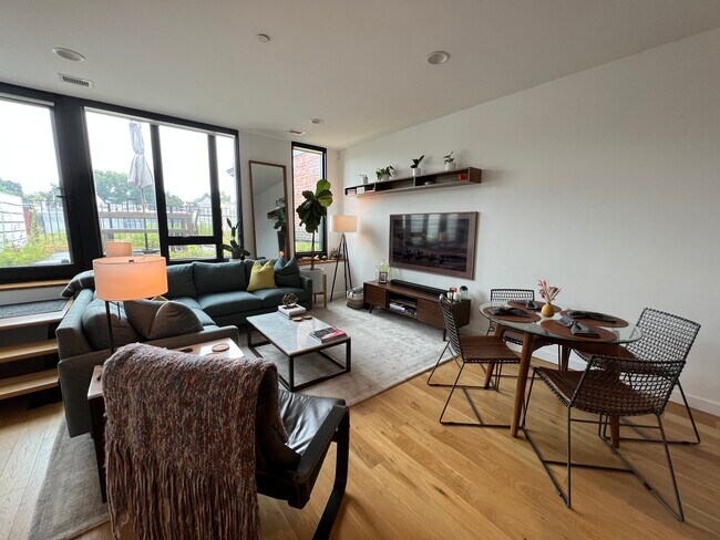 Foto del edificio - 57 N St NW