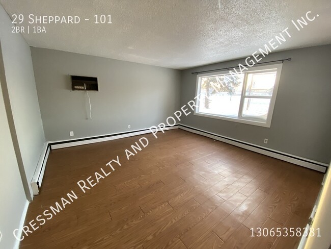 Building Photo - 2 Bed, 1 Bath apartment located near North...