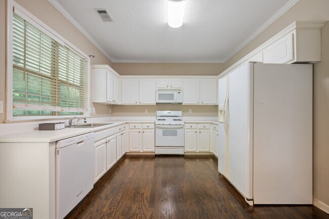 Building Photo - 750 Soneley Ct