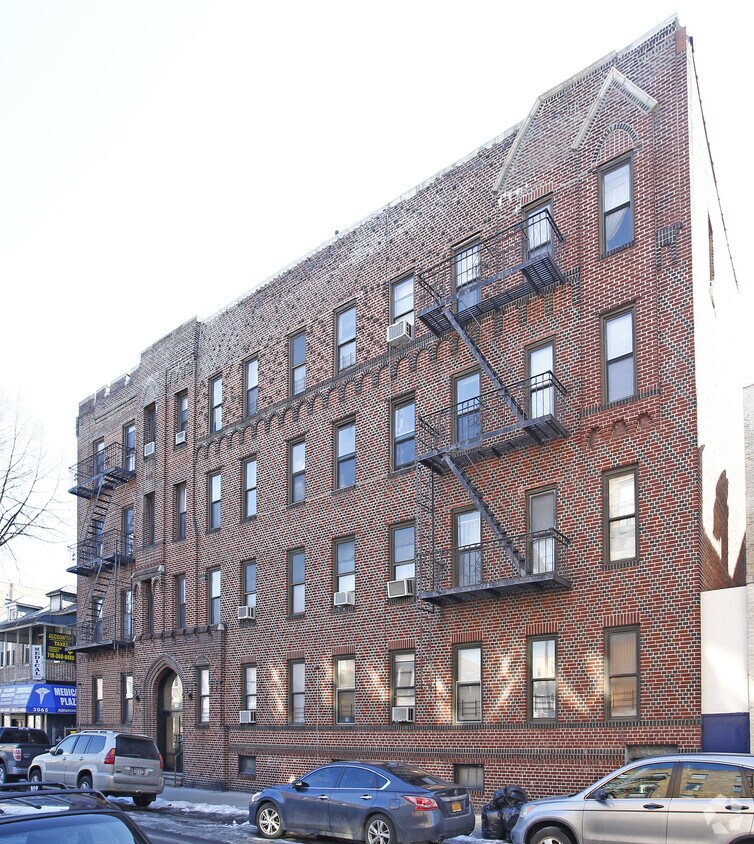 Foto del edificio - 3075 Brighton 14th St