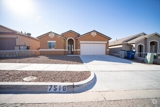 Building Photo - 7516 Wolf Creek Dr