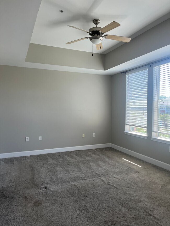 Foto del edificio - Gorgeous Condo in the beautiful Community ...