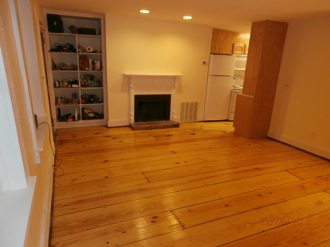 Primary Photo - 1764 Corcoran St NW