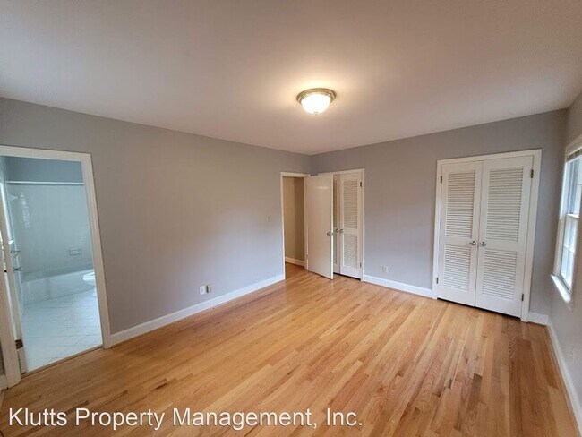 Building Photo - 3 br, 2.5 bath House - 7009 Yorktowne Drive