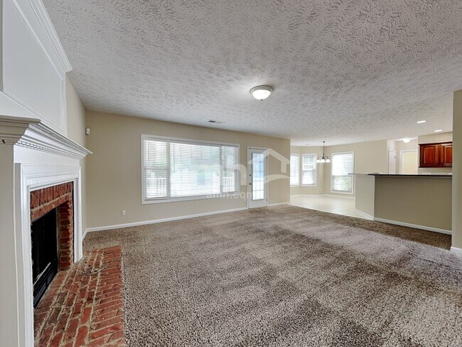 Foto del edificio - 1200 Evergreen Oak Way