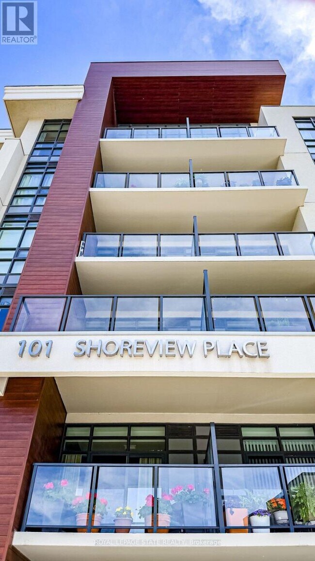 Building Photo - 101 Shoreview Pl