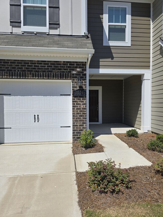Foto del edificio - New Construction 3BR/2.5BA Townhome in Monroe